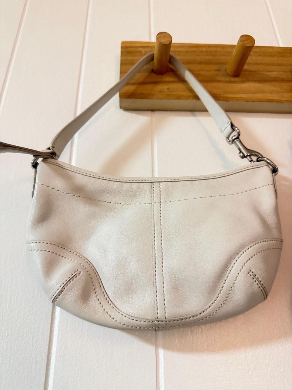 Vintage Coach SoHo Leather Mini Hobo Bag White Baguette Cream 4283 Y2K